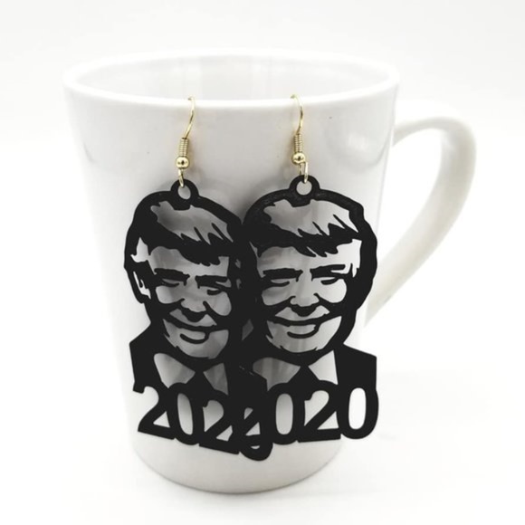 SPOT51.COM Jewelry - TRUMP 2020 EARRINGS